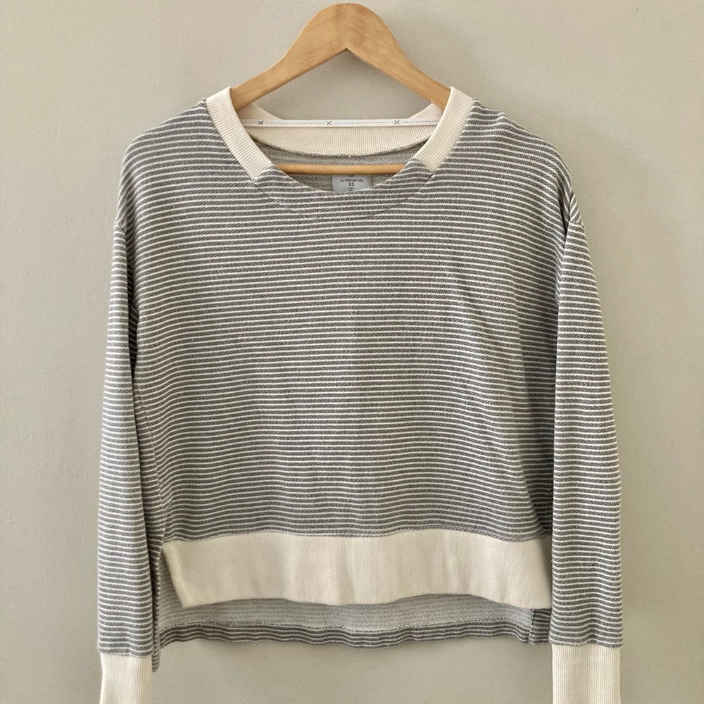 Alternative beige striped sweater XS